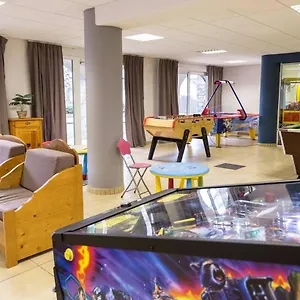 https://appartement-calme-centre-st-lary.midi-pyreneeshotels.com